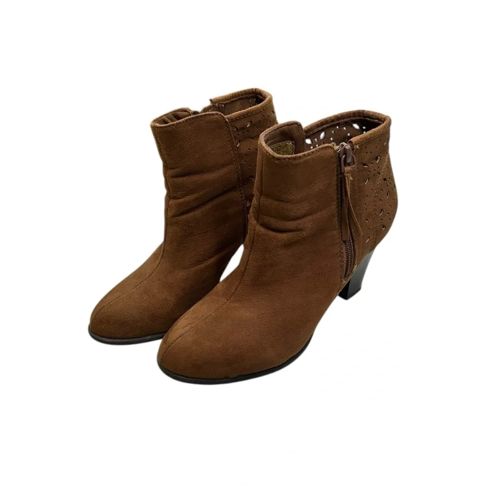 American Eagle by Payless Tan Ankle Boots Booties Suede Y2K western 7